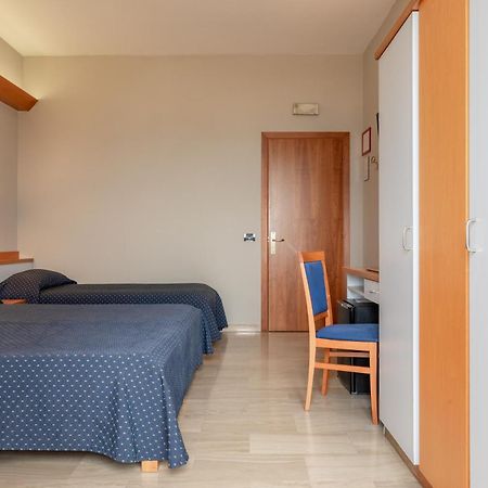Hotel Touring Falconara Marittima Exterior photo